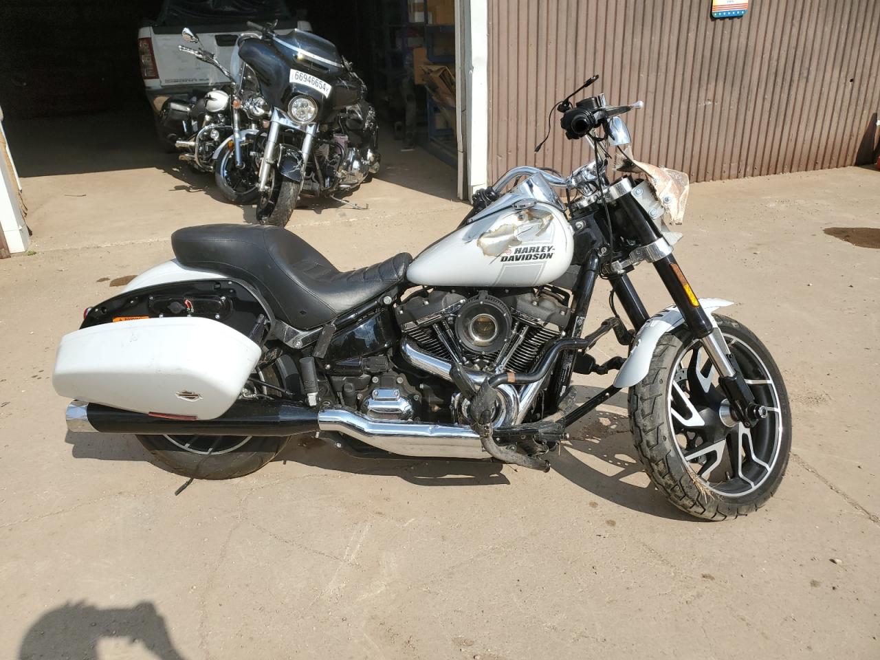 Harley Davidson FLSB / Sport Glide 2021 