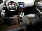 MITSUBISHI OUTLANDER photo