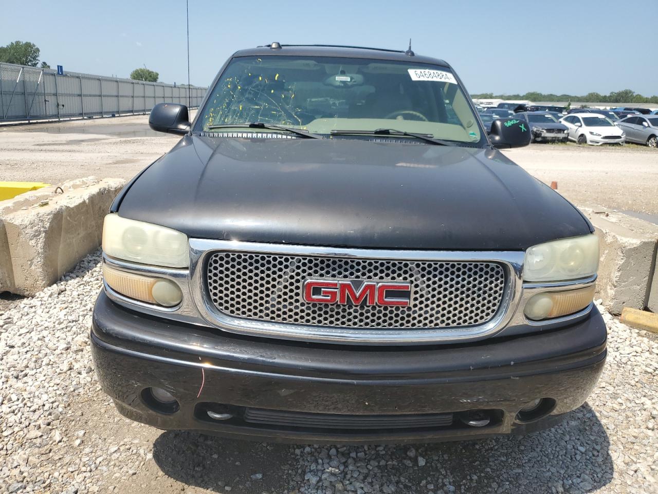 Lot #2889048295 2004 GMC YUKON DENA