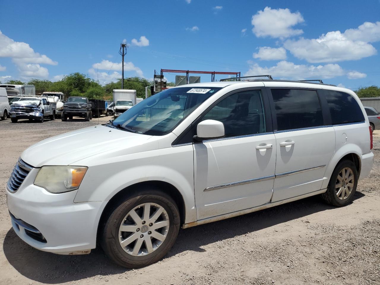 Lot #2822086304 2013 CHRYSLER TOWN & COU