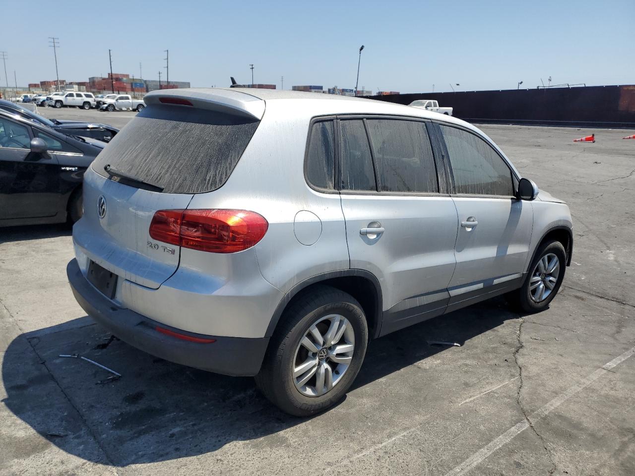 Lot #2919045577 2013 VOLKSWAGEN TIGUAN S