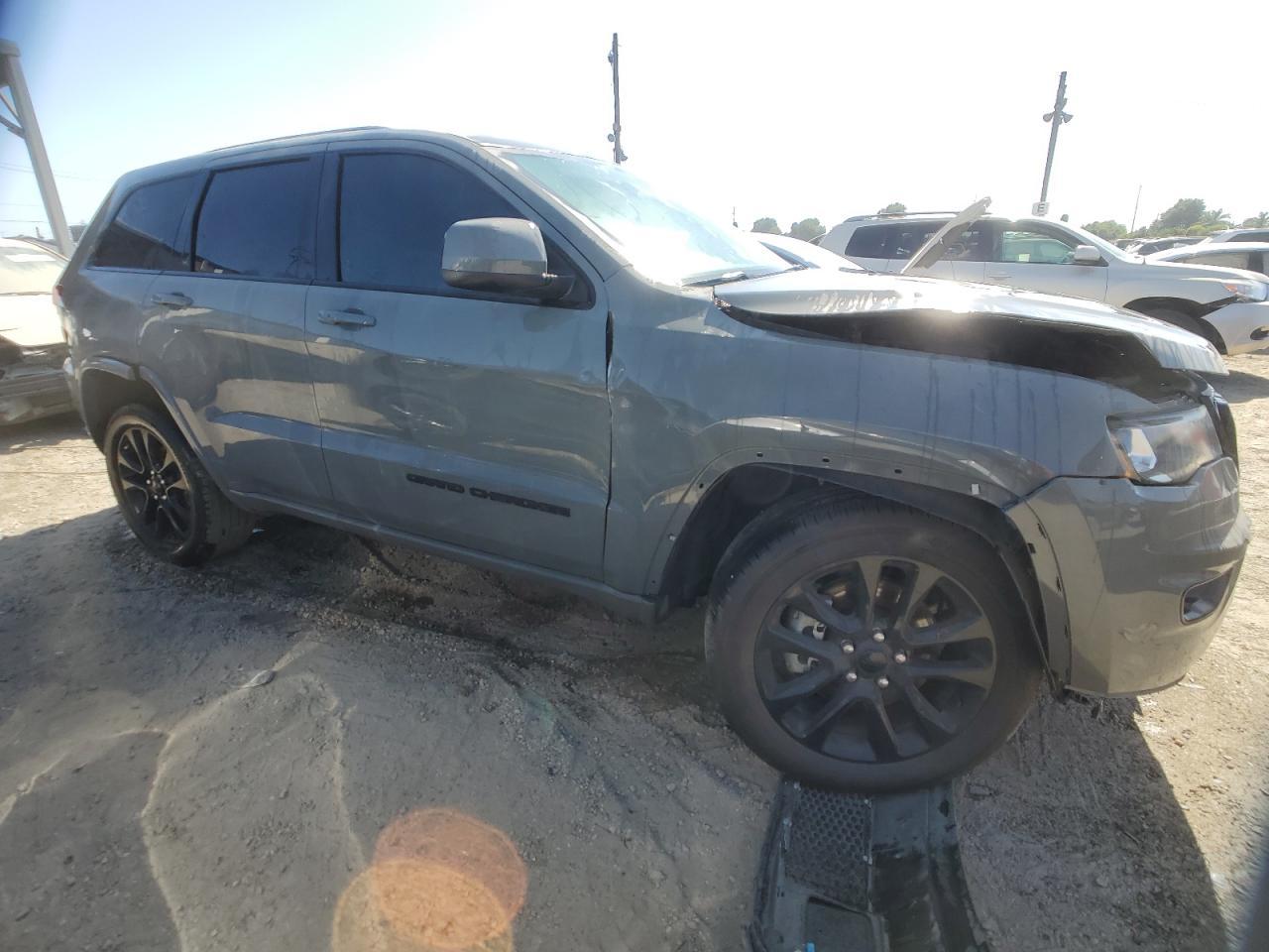 2021 Jeep GRAND CHER, LAREDO