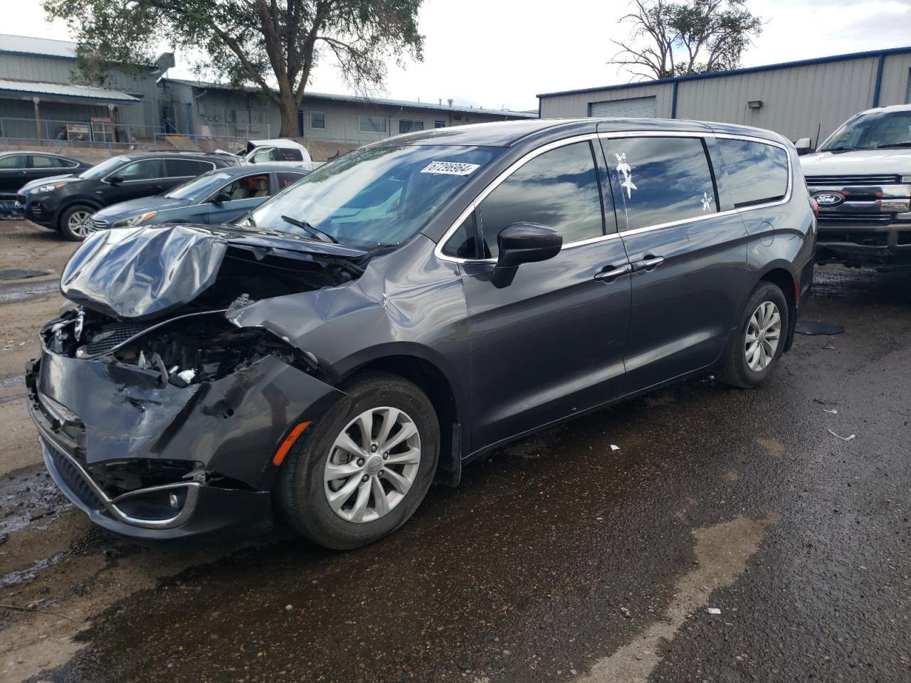 Chrysler Pacifica 2018 RU