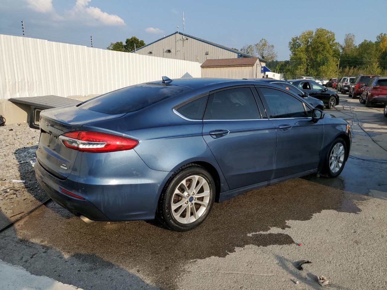 Lot #2860286033 2019 FORD FUSION SE