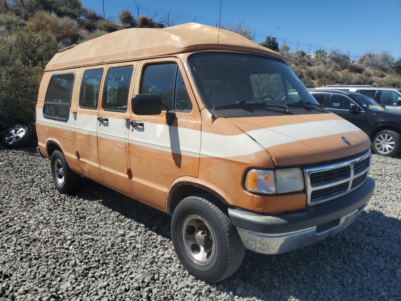 Lot #2776988506 1996 DODGE RAM VAN B2