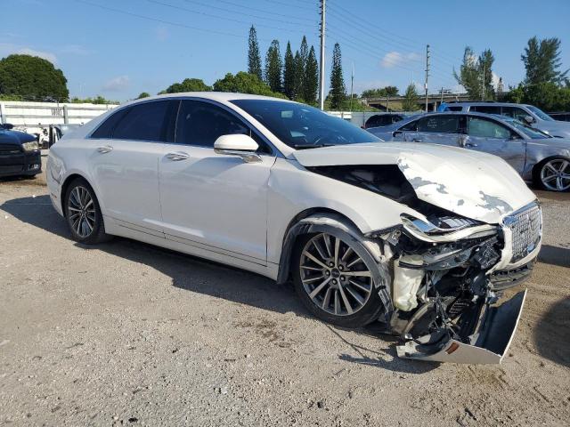 VIN 3LN6L5A98HR609159 2017 Lincoln MKZ, Premiere no.4