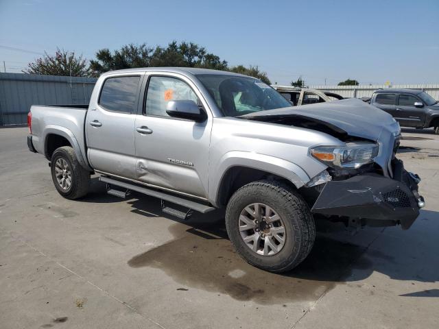 VIN 5TFAZ5CN3HX047931 2017 Toyota Tacoma, Double Cab no.4