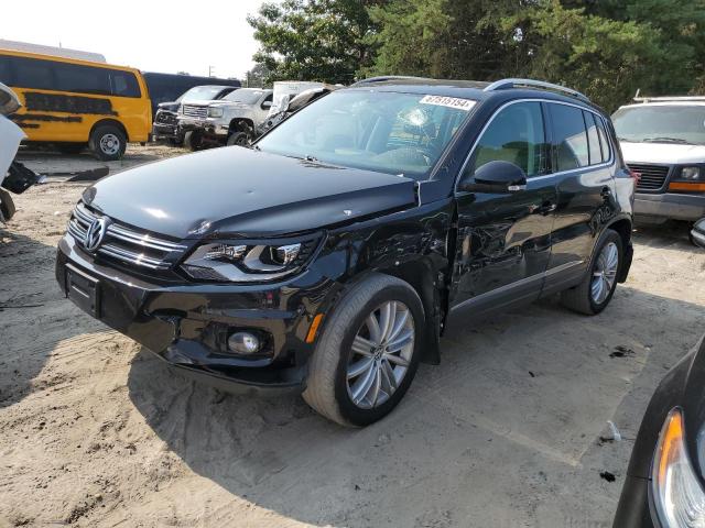 2016 VOLKSWAGEN TIGUAN S 2016