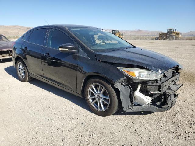 VIN 1FADP3F25GL351699 2016 Ford Focus, SE no.4