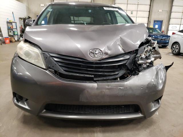 VIN 5TDKK3DC2GS706354 2016 Toyota Sienna, LE no.5