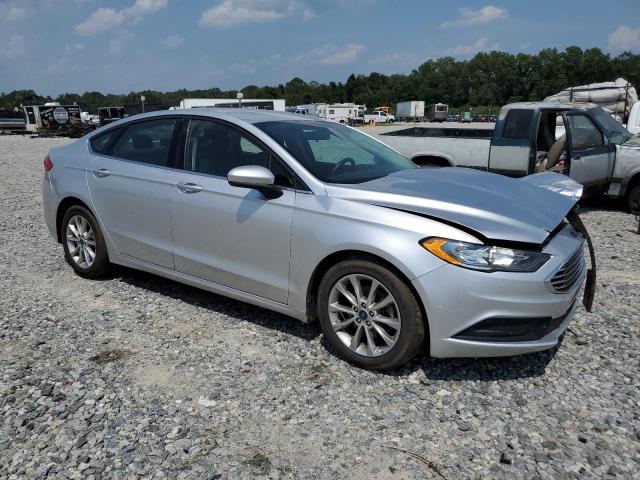 VIN 3FA6P0H74HR217852 2017 Ford Fusion, SE no.4