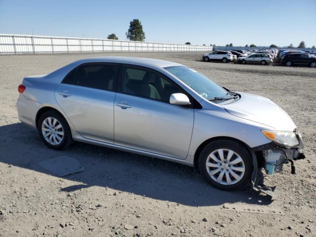 Vin: 2t1bu4eexcc870308, lot: 69817094, toyota corolla base 20124