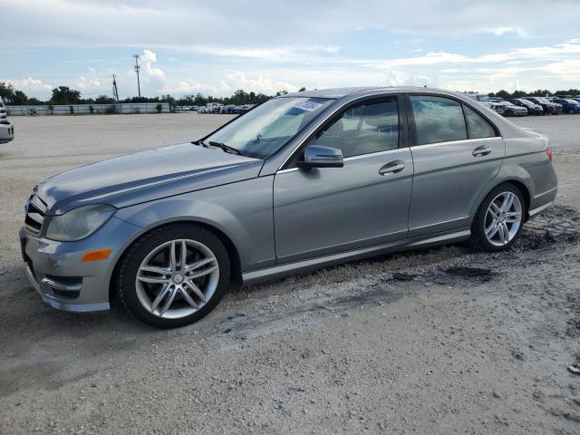 VIN WDDGF8AB6EA954111 2014 Mercedes-Benz C-Class, 3... no.1