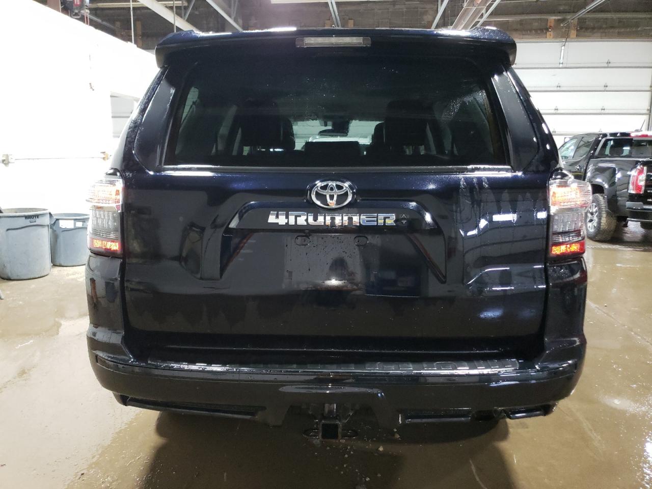 Lot #2928606764 2023 TOYOTA 4RUNNER SE