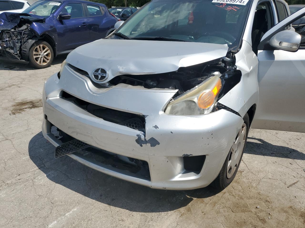 Lot #2811725052 2012 TOYOTA SCION XD