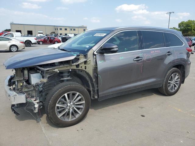 VIN 5TDKZRFH4KS572625 2019 Toyota Highlander, SE no.1