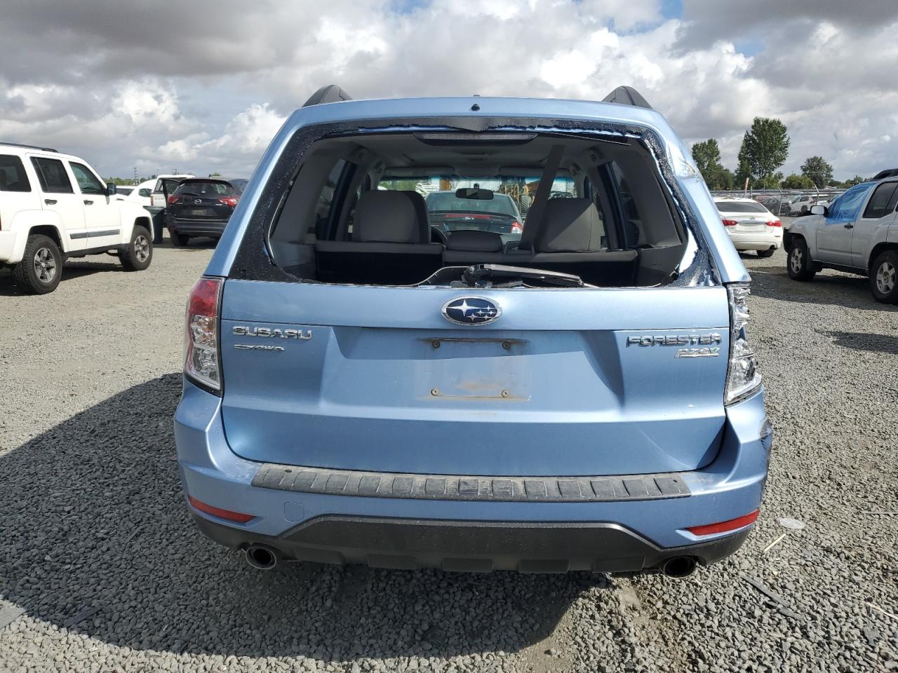 Lot #2907013139 2012 SUBARU FORESTER L