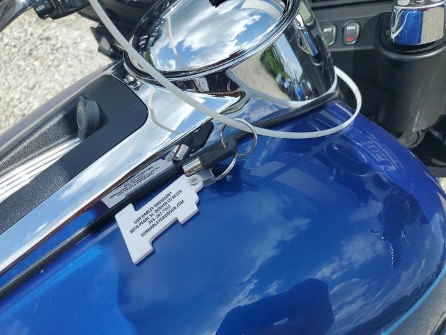 2010 HARLEY-DAVIDSON FLHTCU 1HD1FC415AB651989