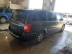 CHRYSLER TOWN & COU photo