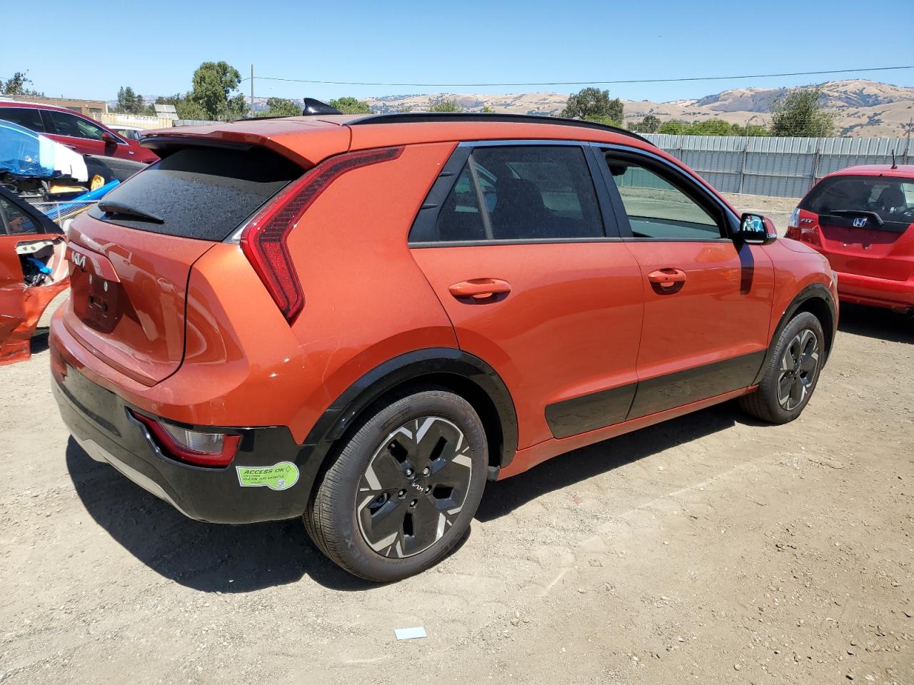 KIA NIRO WIND 2023 orange  electric KNDCR3L1XP5047011 photo #4