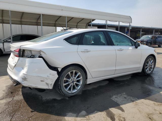 VIN 3FA6P0HD1HR350901 2017 Ford Fusion, SE no.3