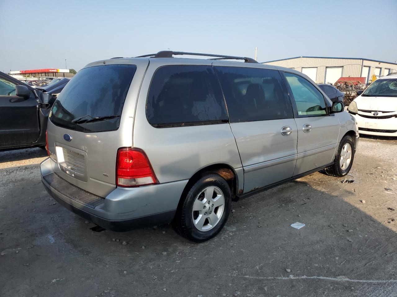 FORD FREESTAR S 2007 silver  gas 2FMZA51697BA20658 photo #4