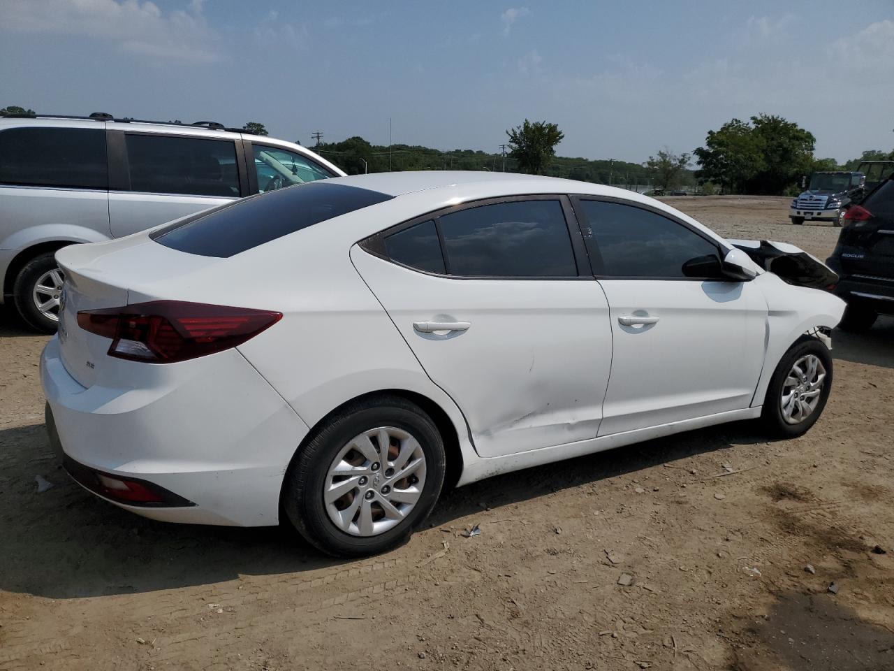 Lot #2806858707 2019 HYUNDAI ELANTRA SE