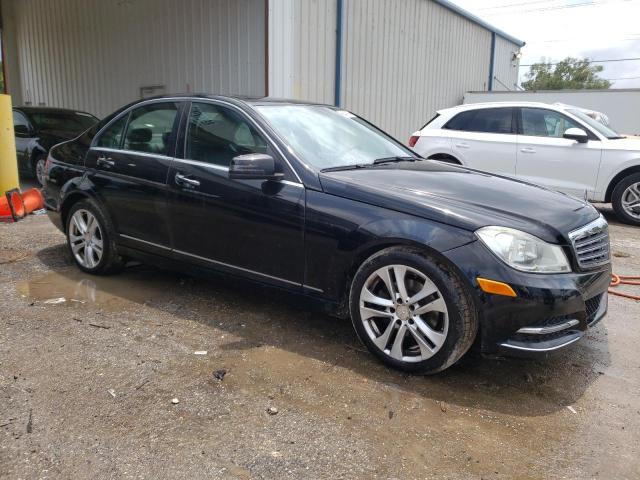 VIN WDDGF4HB8DG098823 2013 Mercedes-Benz C-Class, 250 no.4