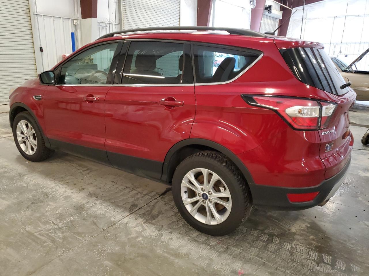 Lot #2923887934 2017 FORD ESCAPE SE