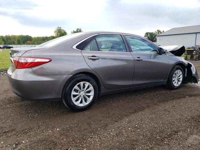 VIN 4T4BF1FK8FR488672 2015 Toyota Camry, LE no.3