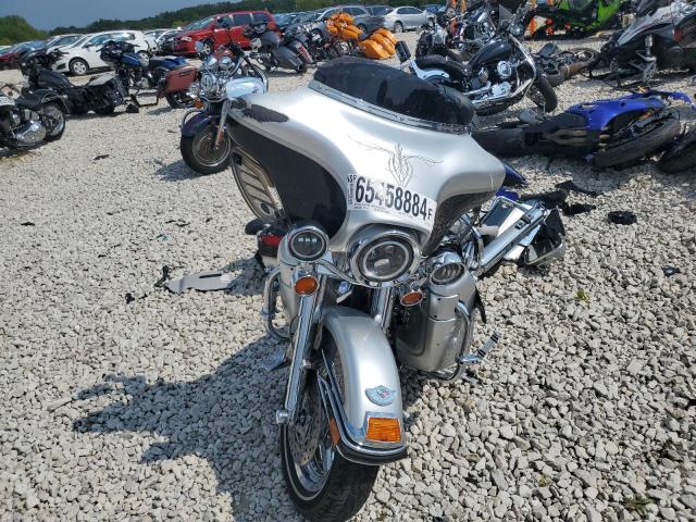 2003 HARLEY-DAVIDSON FLHTCUI AN - 1HD1FCW463Y618359
