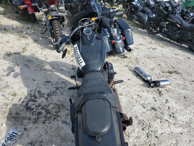 2018 HARLEY-DAVIDSON FXFB FAT B 1HD1YKJ12JC024475