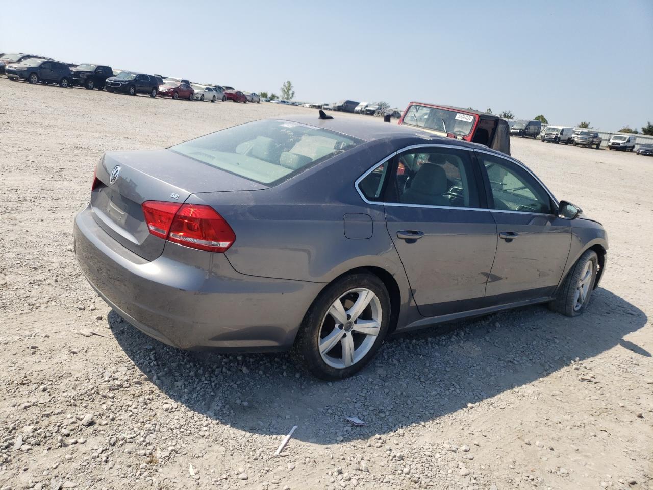 Lot #2794562694 2012 VOLKSWAGEN PASSAT SE