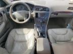 VOLVO V70 photo