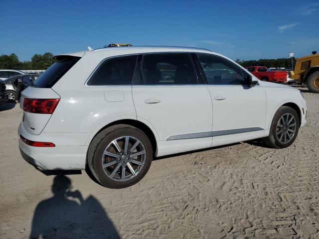 VIN WA1AHAF75KD032701 2019 Audi Q7, Premium no.3