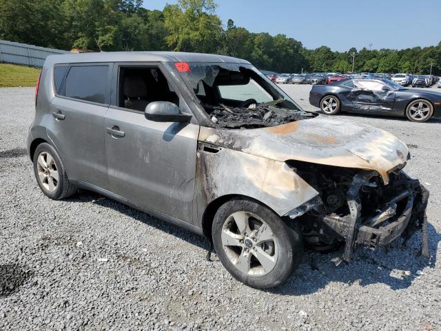 VIN KNDJN2A25J7620465 2018 KIA Soul no.4