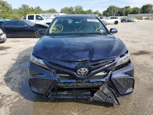 VIN 4T1G11AKXMU613545 2021 Toyota Camry, SE no.5