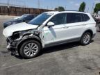 2018 VOLKSWAGEN TIGUAN SE - 3VV3B7AX5JM176215