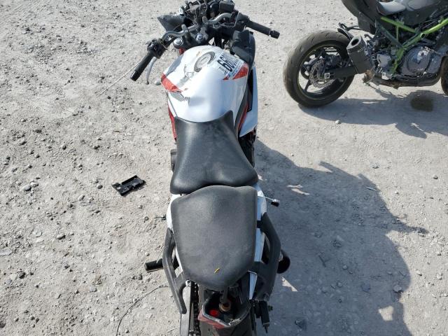 2013 YAMAHA FZ6 R JYARJ18E4DA010536