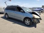 TOYOTA SIENNA CE снимка