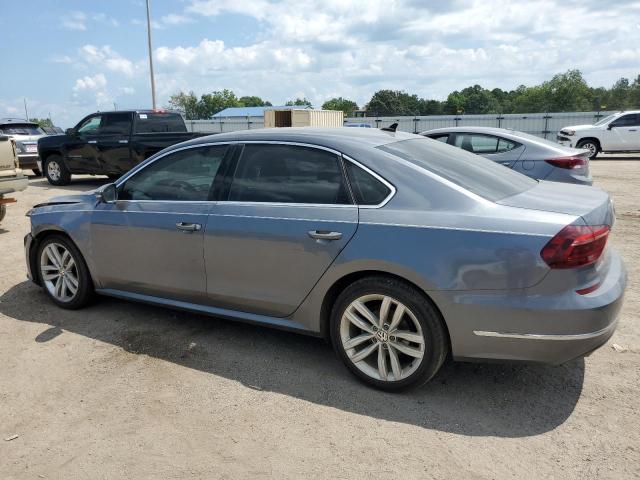 2018 VOLKSWAGEN PASSAT SE - 1VWBA7A33JC017623