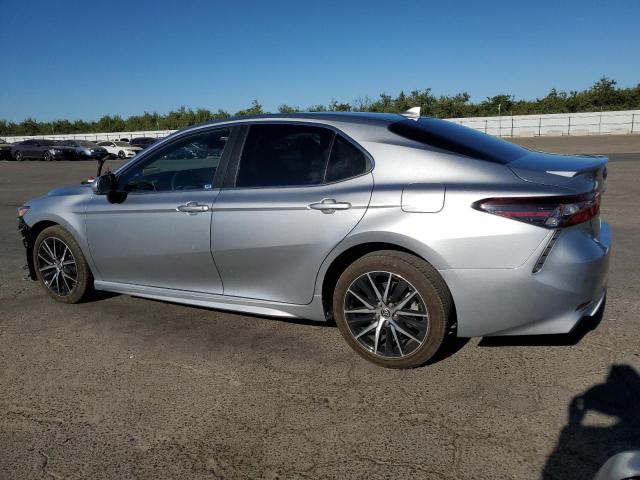 VIN 4T1G11AK3NU618992 2022 Toyota Camry, SE no.2