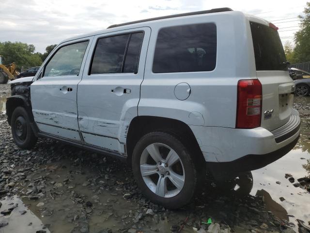 VIN 1C4NJRFBXED817153 2014 Jeep Patriot, Latitude no.2