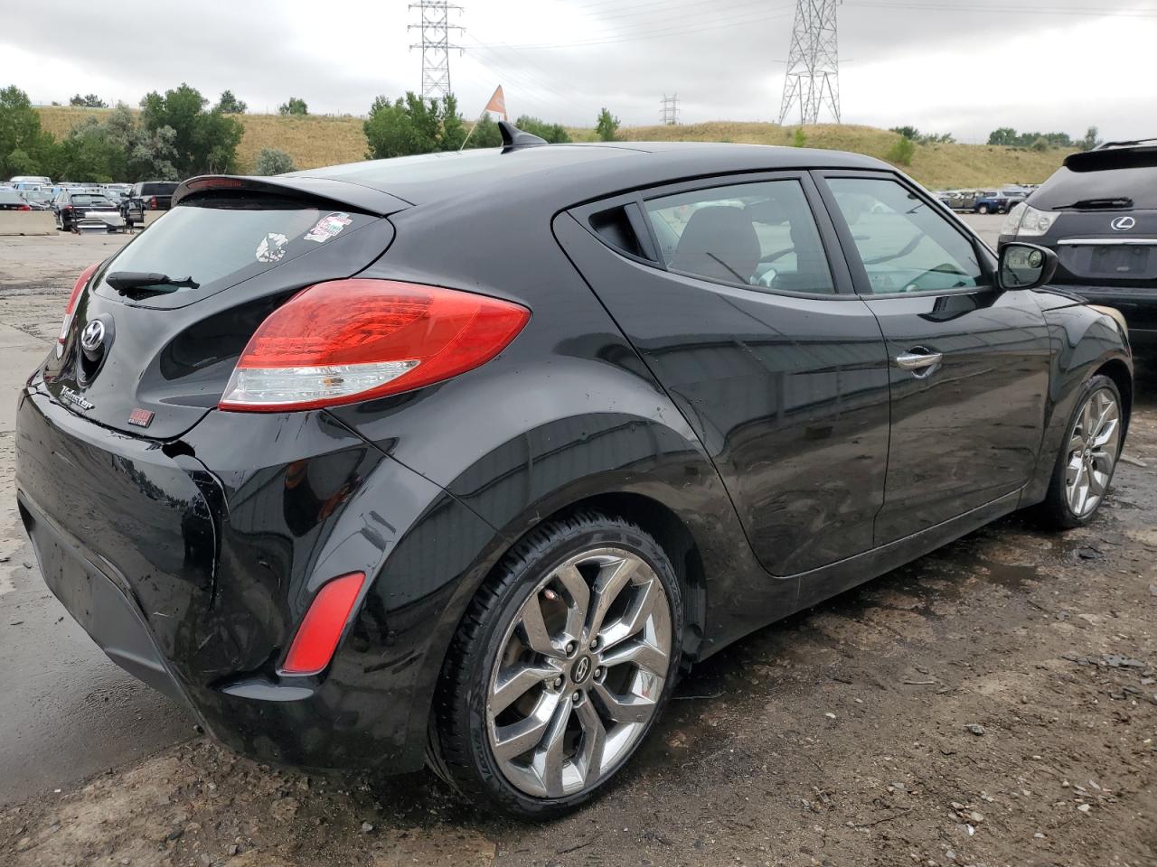 Lot #2979461695 2015 HYUNDAI VELOSTER