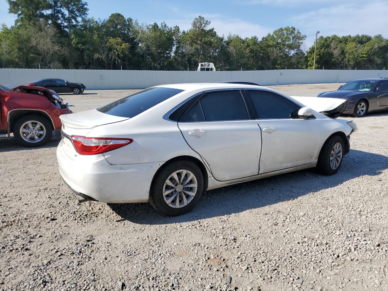 Lot #3009124245 2015 TOYOTA CAMRY LE