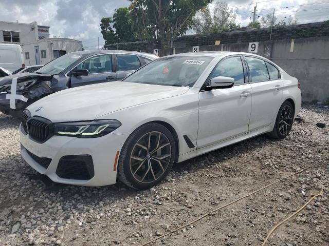 VIN WBA13BJ09NWX55123 2022 BMW 5 Series, 530 XI no.1