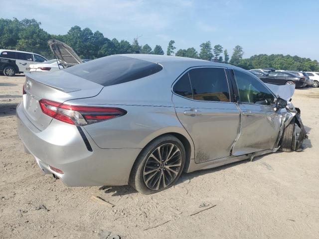 VIN JTNB11HKXJ3043497 2018 Toyota Camry, L no.3