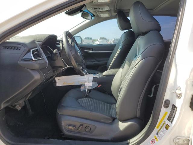 2018 TOYOTA CAMRY L - 4T1B11HK2JU666445