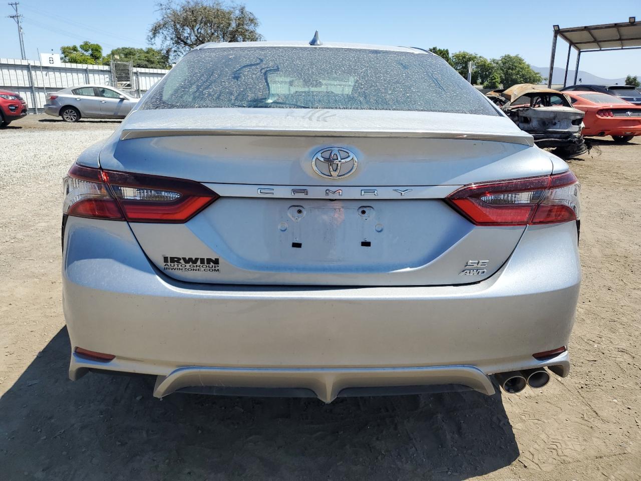 TOYOTA CAMRY SE NIGHT SHADE