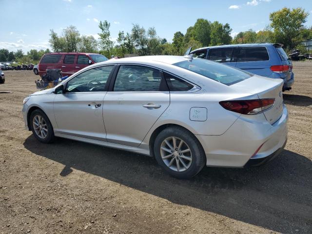 VIN 5NPE24AFXJH728858 2018 Hyundai Sonata, SE no.2